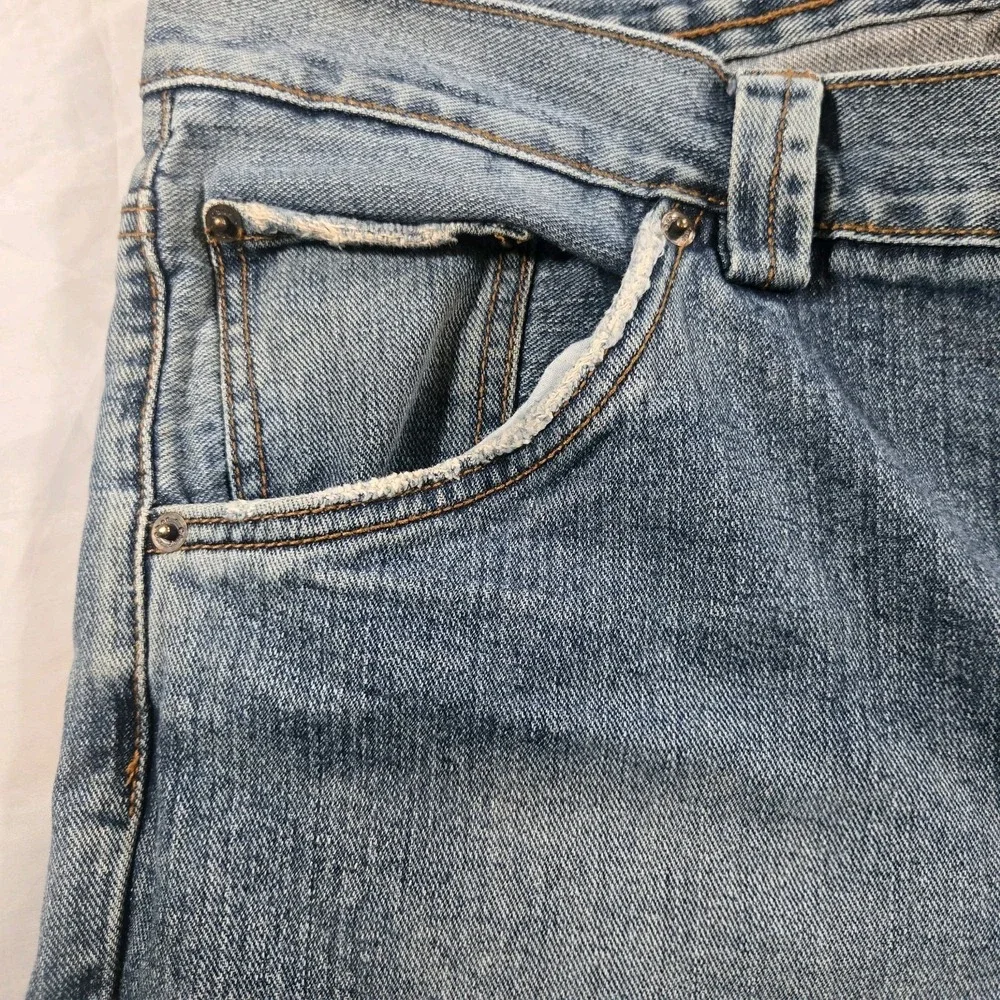 Chor Men's Light Wash Jeans Size 36x32 Straight Leg Distressed Pocket Denim